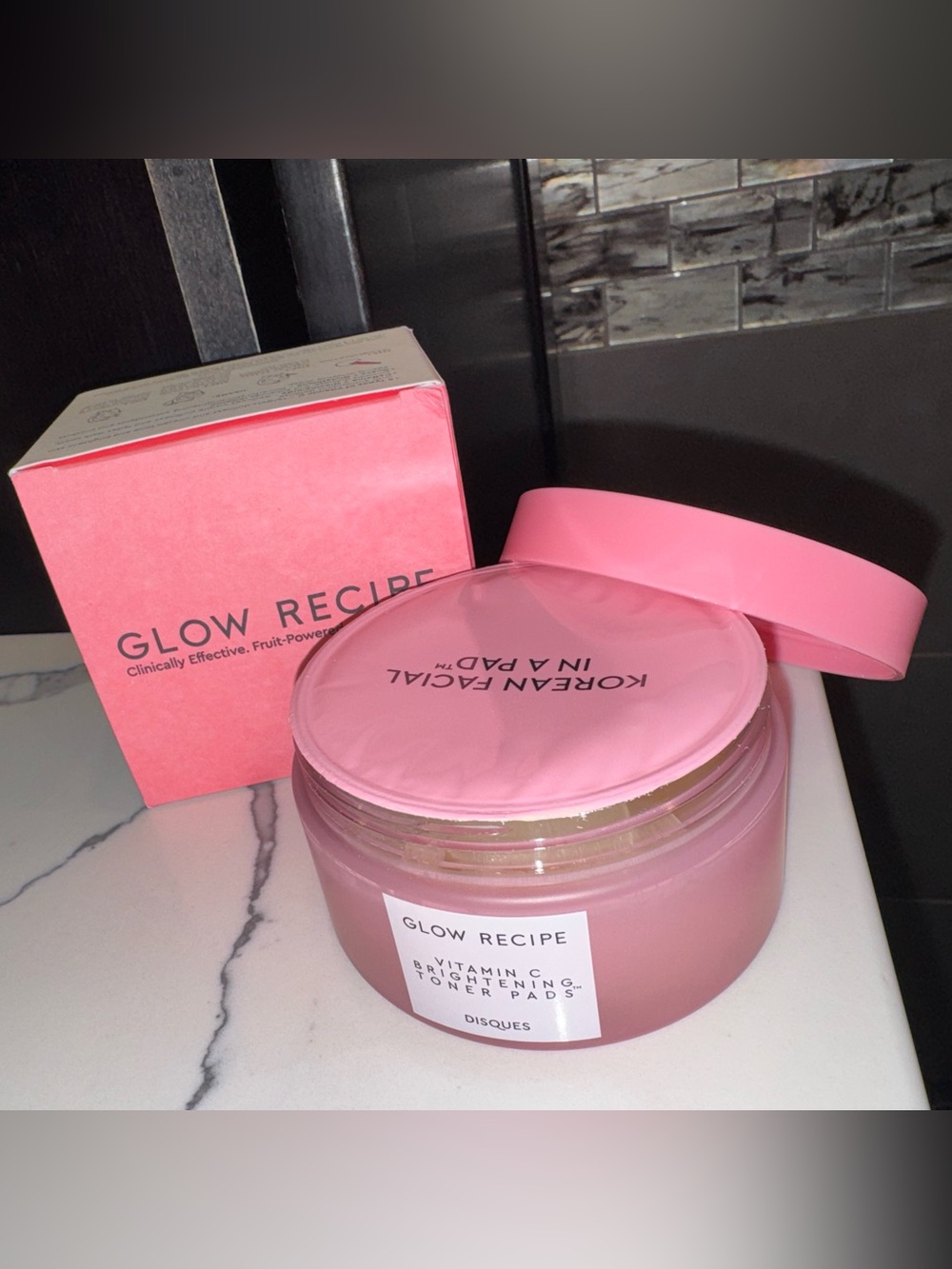 Glow Recipe Vitamin C Brightening Toner Pads – 60 Count – NIB